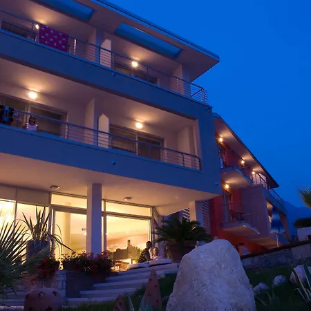 Campagnola 3* Malcesine